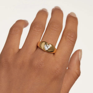 an01-902-14 Bright heart gold ring mis 14