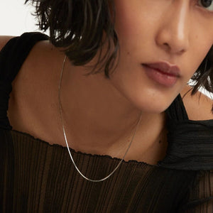 co02-446-u collana silver snake