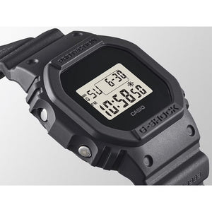 dwe-5657re-1er REMASTER BLACK per il 40 anninversario