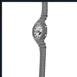 ga-2100hd-8aer g-shock uomo quadrante bianco